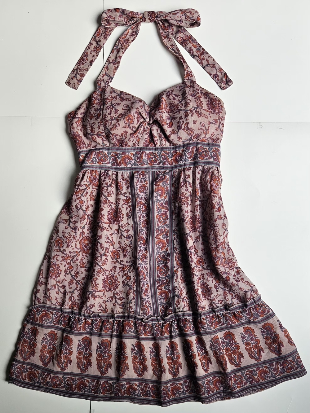 GUESS Women's Pink Floral Smocked Shorts